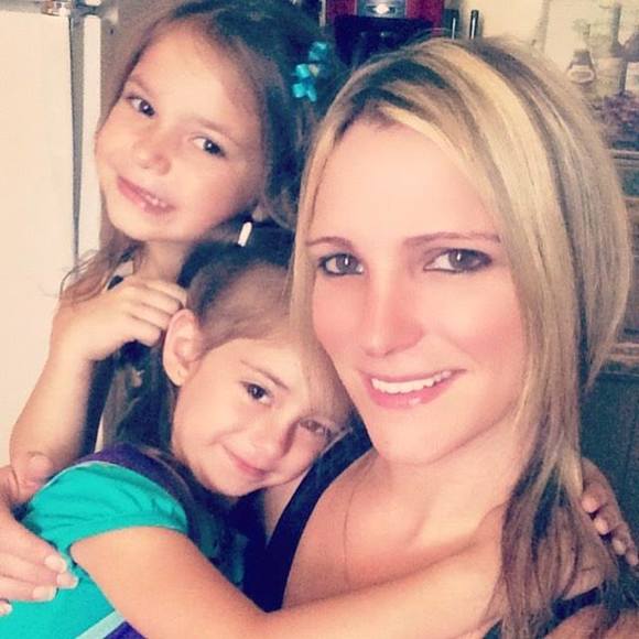 Meet your Posher, Melissa - Picture 1 of 1